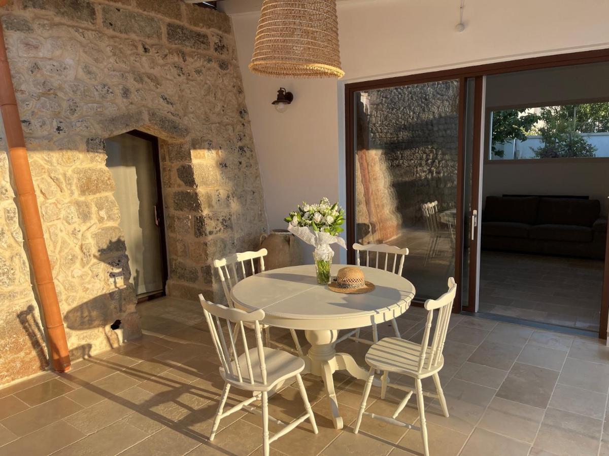 Вилла Le Liame Antico Trullo Гальяно-дель-Капо Экстерьер фото